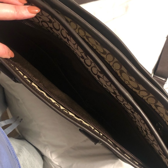 NWT Coach messenger laptop bag. Never used. Great condition. - Picture 5 of 5